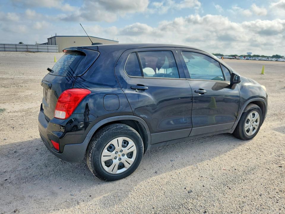 Foto 3 de la subasta – 2017 CHEVROLET TRAX con VIN 3GNCJKSB7HL206989