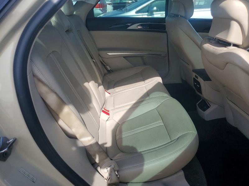 Photo 10 from auction – 2016 LINCOLN MKZ with VIN 3LN6L2LU7GR632513