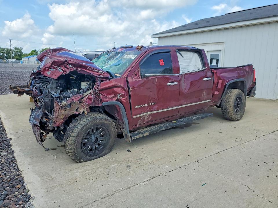GMC SIERRA 2017 with VIN 1GT12UEY6HF159599 - Photo from auction