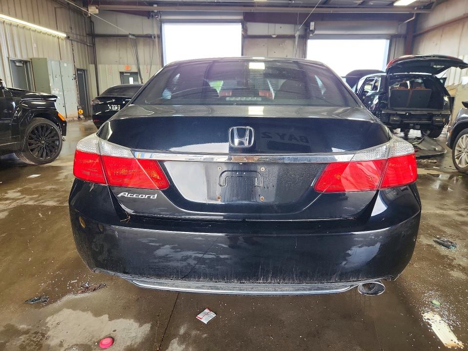 Photo 6 from auction – 2013 HONDA ACCORD with VIN 1HGCR2F30DA274994