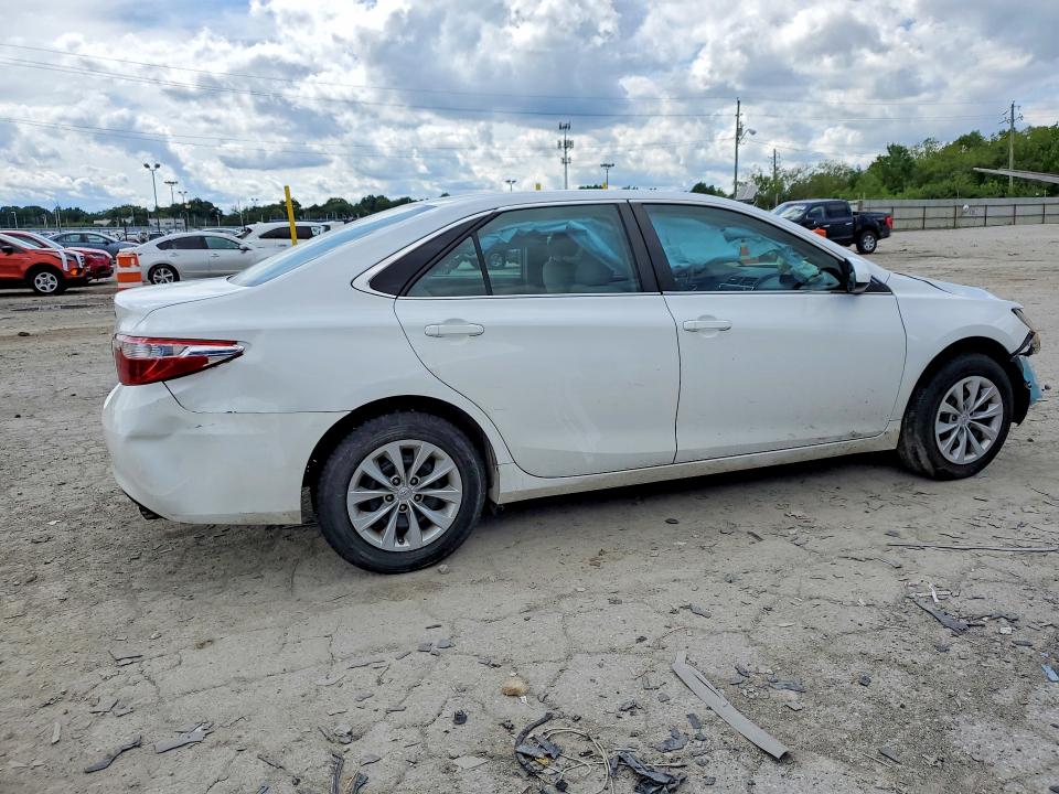 Photo 3 from auction – 2015 TOYOTA CAMRY with VIN 4T4BF1FK9FR474957