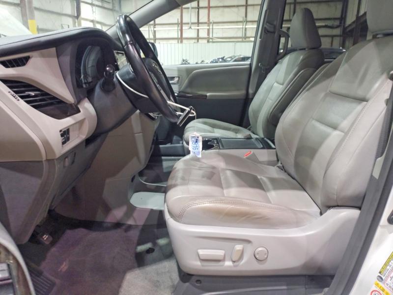 Photo 7 from auction – 2018 TOYOTA SIENNA with VIN 5TDYZ3DC4JS946678