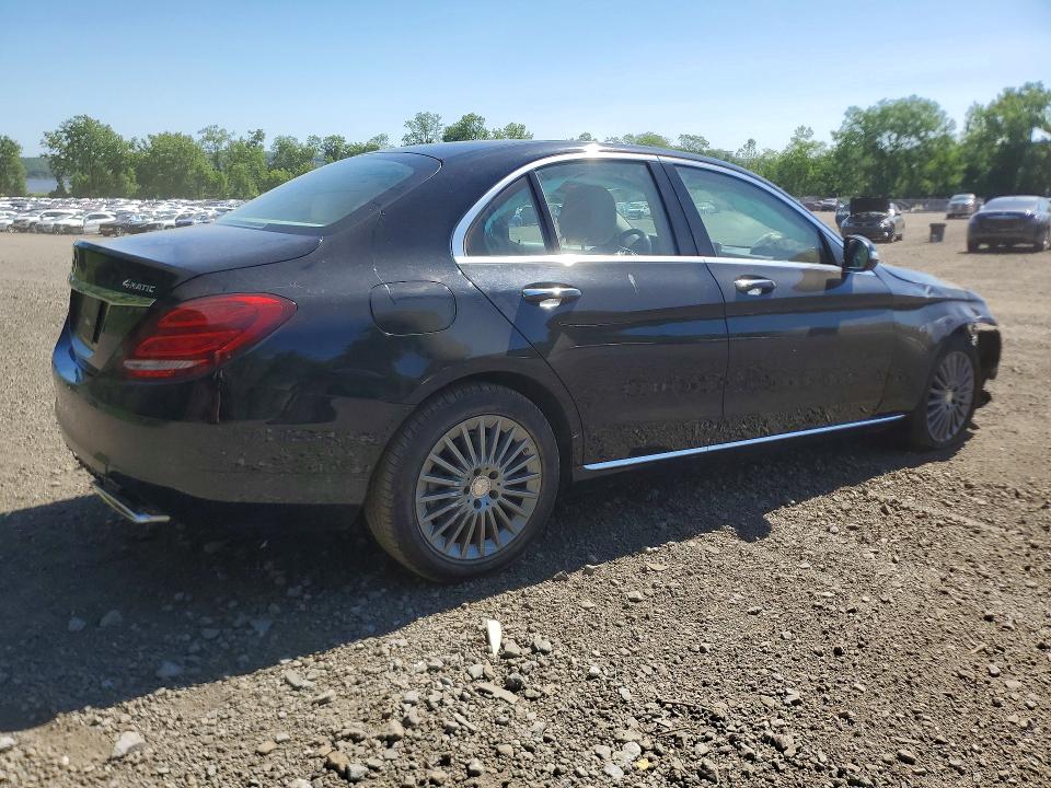 Photo 3 from auction – 2015 MERCEDES-BENZ C with VIN 55SWF4KB6FU022074