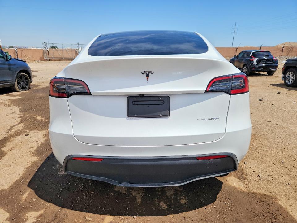 Photo 6 from auction – 2024 TESLA MODEL Y with VIN 7SAYGDEE6RA259598