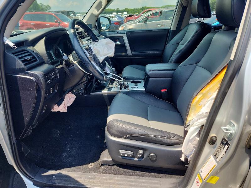 Photo 7 from auction – 2016 TOYOTA 4RUNNER with VIN JTEBU5JR3G5356166