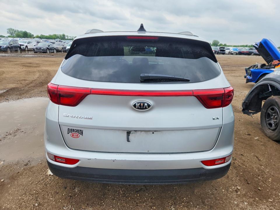 Photo 6 from auction – 2017 KIA SPORTAGE with VIN KNDPNCAC1H7271324