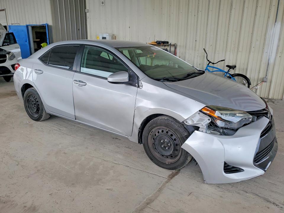Zdjęcie 4 z aukcji – 2019 TOYOTA COROLLA z VIN 2T1BURHE7KC196870