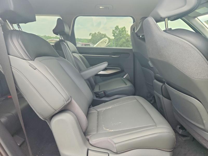 Photo 11 from auction – 2024 KIA EV9 with VIN KNDAB5S19R6044011