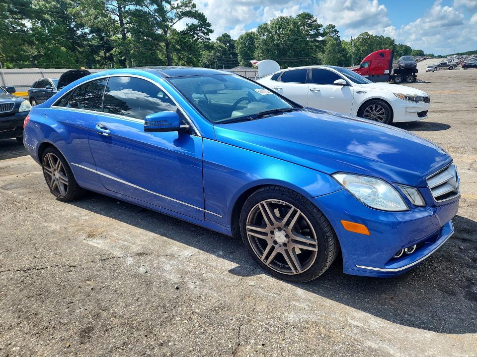 Photo 4 from auction – 2011 MERCEDES-BENZ E with VIN WDDKJ5GB3BF070365