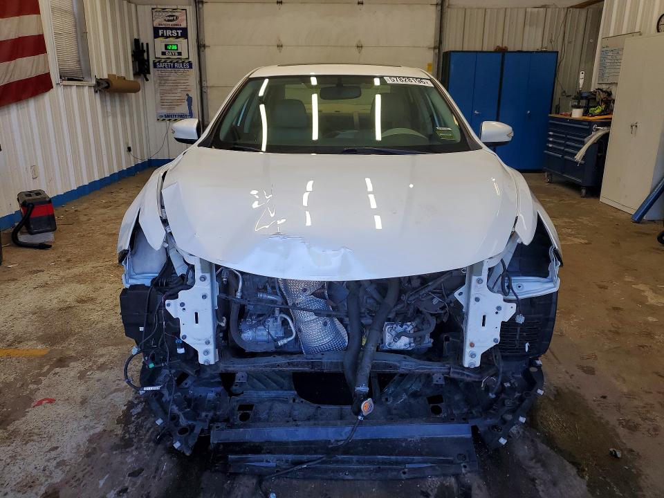 Photo 5 from auction – 2017 NISSAN ALTIMA with VIN 1N4AL3AP7HC288723