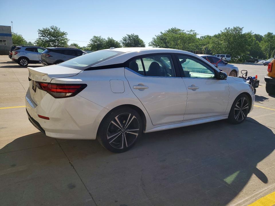 Photo 3 from auction – 2021 NISSAN SENTRA with VIN 3N1AB8DV4MY258135