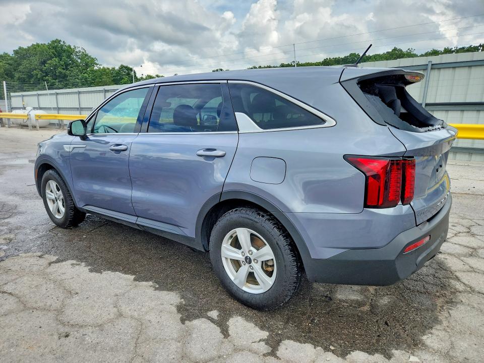 Photo 2 from auction – 2022 KIA SORENTO with VIN 5XYRG4LC9NG100731