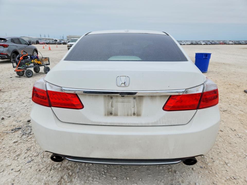 Photo 6 from auction – 2014 HONDA ACCORD with VIN 1HGCR3F89EA008313