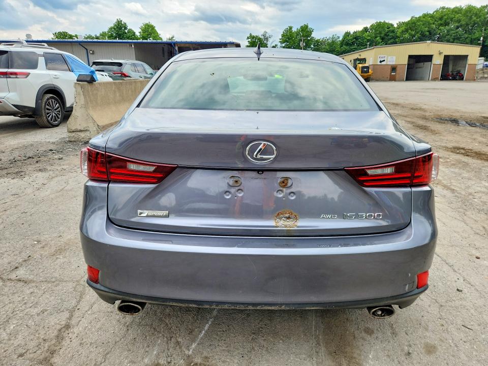 Zdjęcie 6 z aukcji – 2016 LEXUS IS z VIN JTHCM1D25G5006987