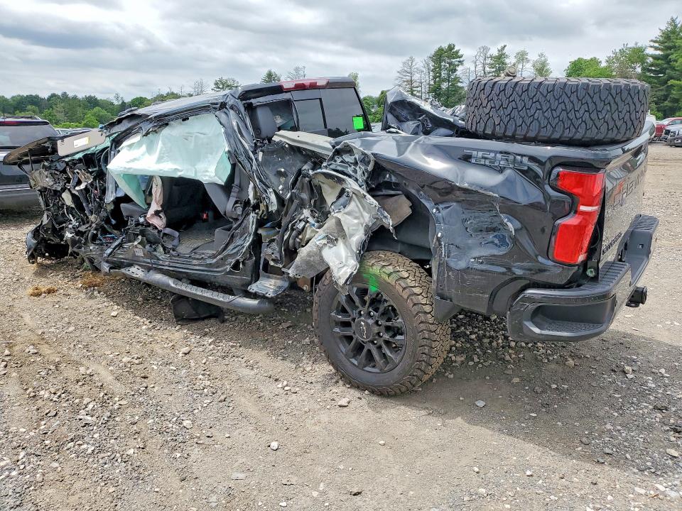 Photo 2 from auction – 2025 CHEVROLET SILVERADO with VIN 2GC4KNEY0S1161835