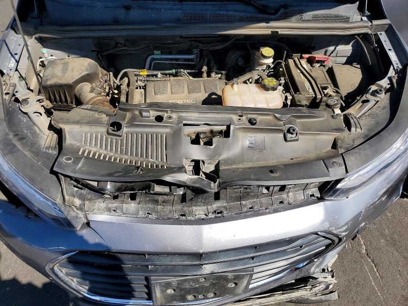 Photo 12 from auction – 2019 CHEVROLET TRAX with VIN KL7CJPSB9KB917881