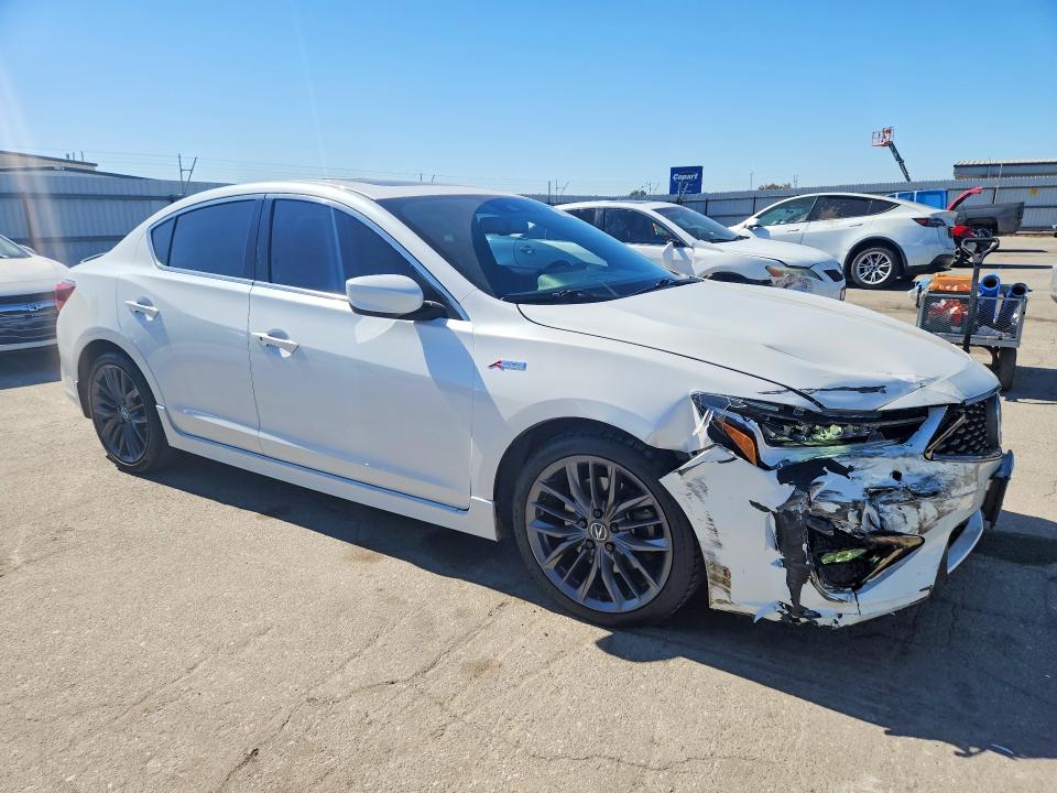 Photo 4 from auction – 2019 ACURA ILX with VIN 19UDE2F84KA001663