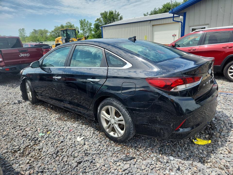 Photo 2 from auction – 2018 HYUNDAI SONATA with VIN 5NPE34AFXJH608071