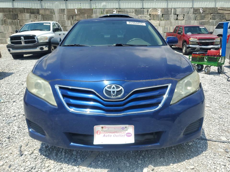 Photo 5 from auction – 2011 TOYOTA CAMRY with VIN 4T1BF3EK8BU750269