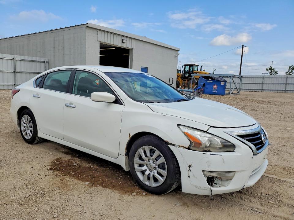 Photo 4 from auction – 2015 NISSAN ALTIMA with VIN 1N4AL3AP0FC278032