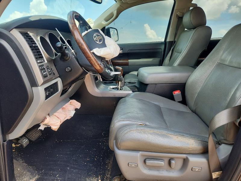 Photo 7 from auction – 2012 TOYOTA TUNDRA with VIN 5TFFY5F19CX118107