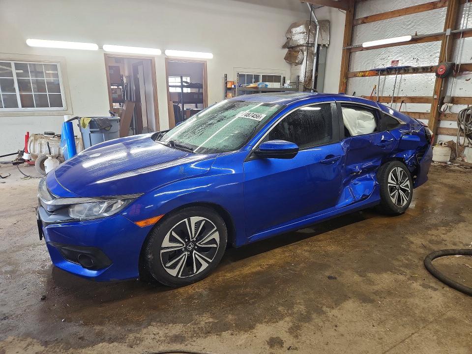 HONDA CIVIC 2016 with VIN 19XFC1F45GE209429 - Photo from auction