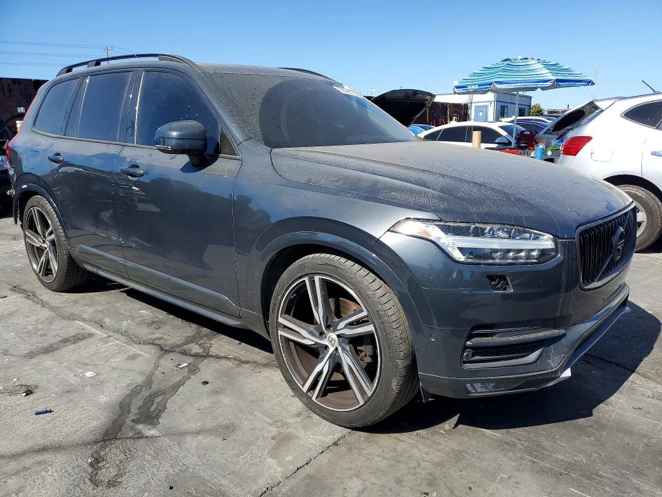 Photo 4 from auction – 2017 VOLVO XC90 with VIN YV4A22PK71178959