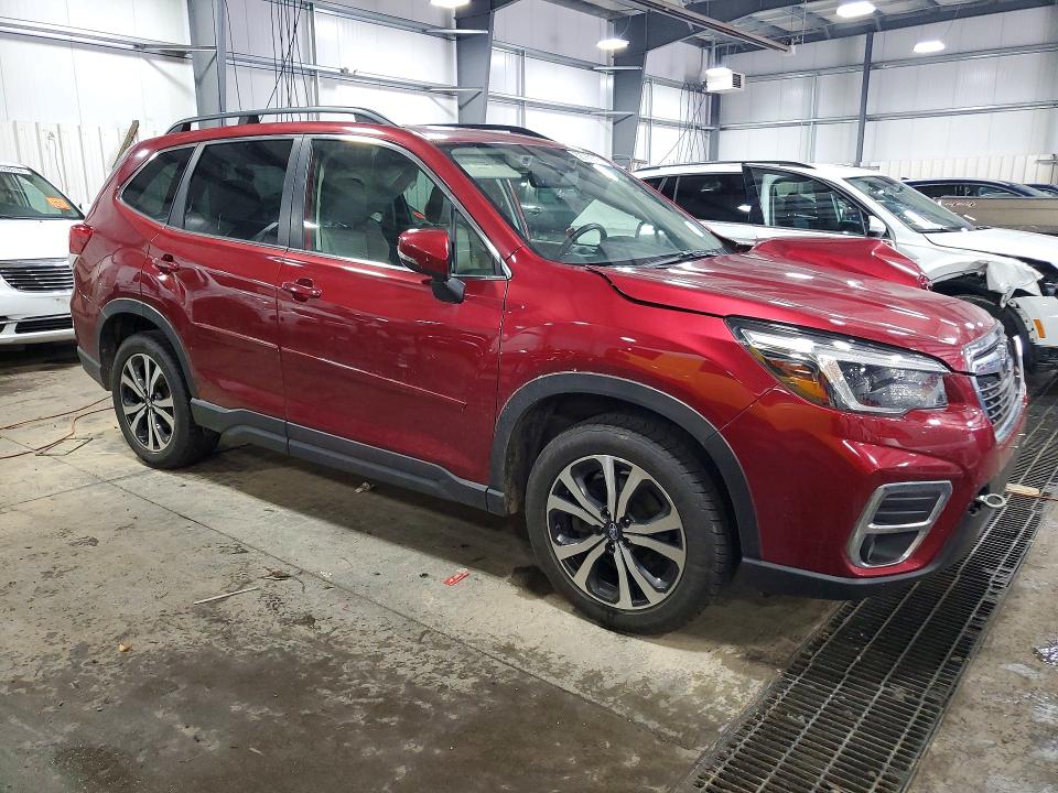 Photo 4 from auction – 2021 SUBARU FORESTER with VIN JF2SKASC2MH535761