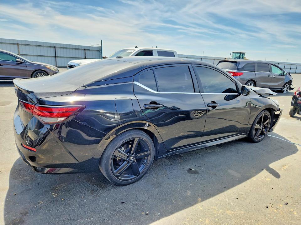 Снимка 3 от търг – 2023 NISSAN SENTRA с VIN 3N1AB8DV4PY293102