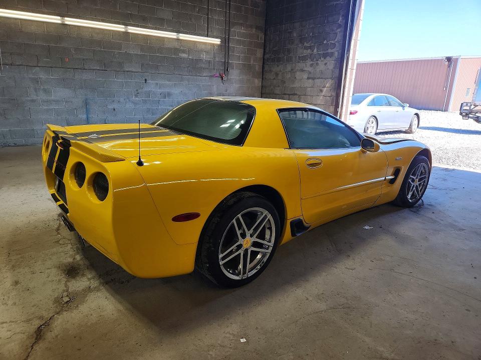 Photo 3 from auction – 2003 CHEVROLET CORVETTE with VIN 1G1YY12S135121488