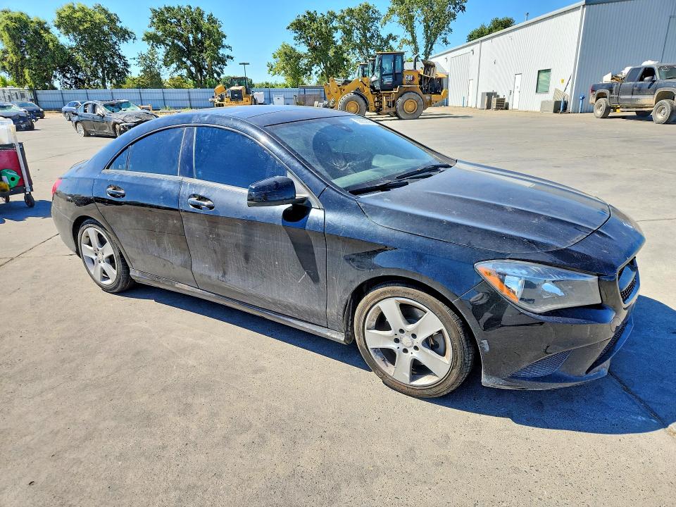 Photo 4 from auction – 2015 MERCEDES-BENZ CLA with VIN WDDSJ4EB9FN216762
