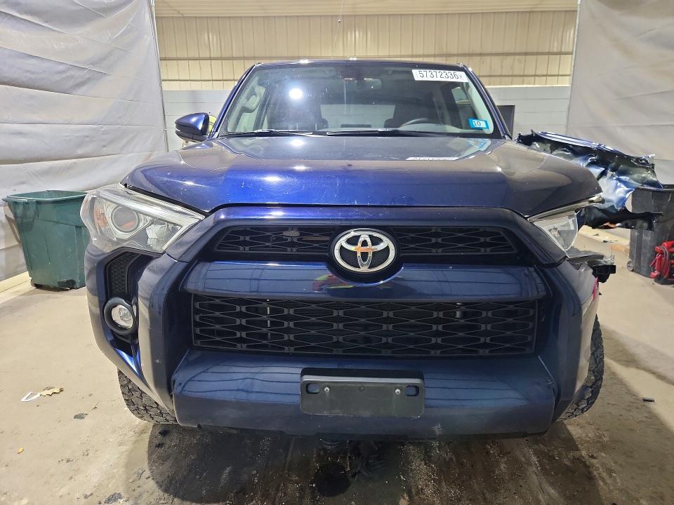Photo 5 from auction – 2018 TOYOTA 4RUNNER with VIN JTEBU5JR0J5510713