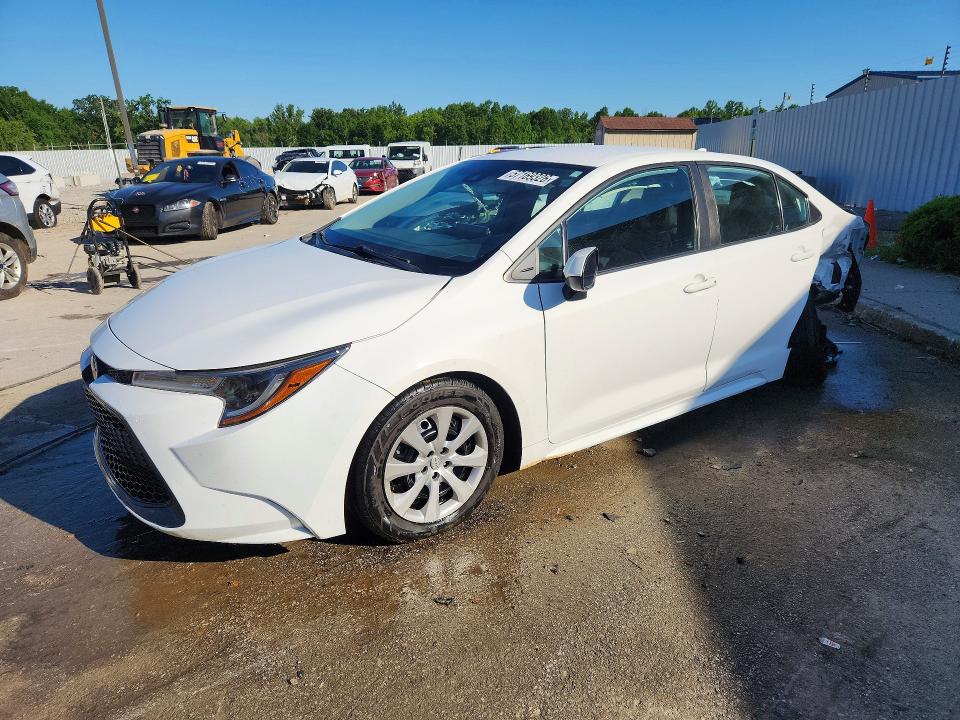 TOYOTA COROLLA 2021 with VIN 5YFEPMAE8MP224504 - Photo from auction