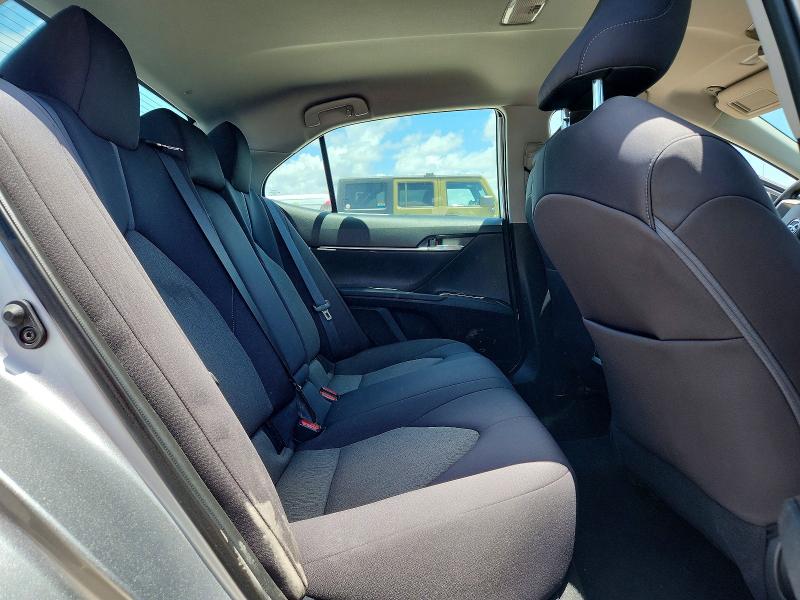 Photo 10 from auction – 2022 TOYOTA CAMRY with VIN 4T1C11AKXNU654547