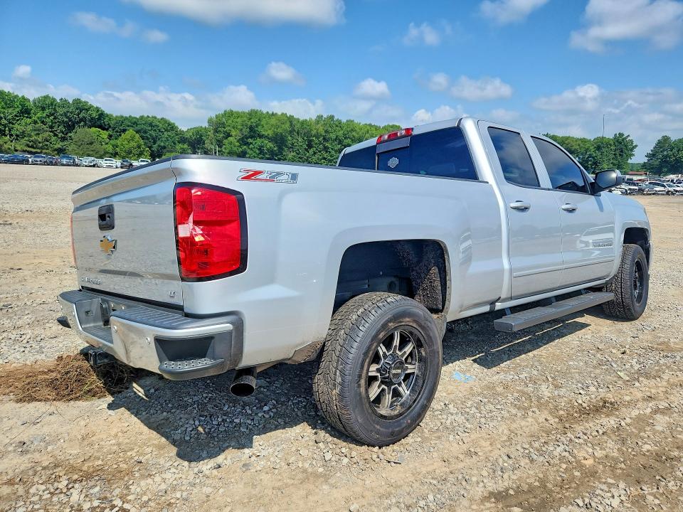 Photo 3 from auction – 2017 CHEVROLET SILVERADO with VIN 1GCVKREC4HZ154144