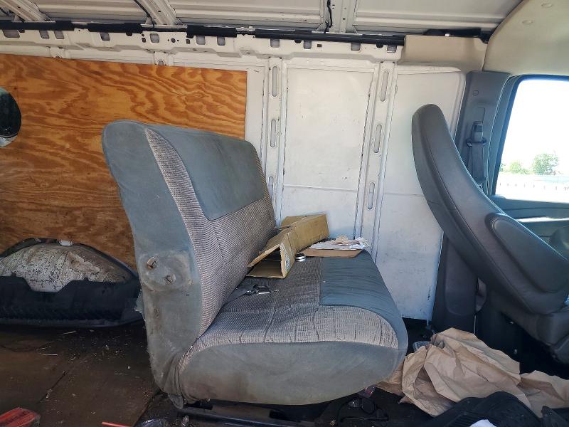 Photo 11 from auction – 2015 CHEVROLET EXPRESS G2500 with VIN 1GCWGFFF6F1104810