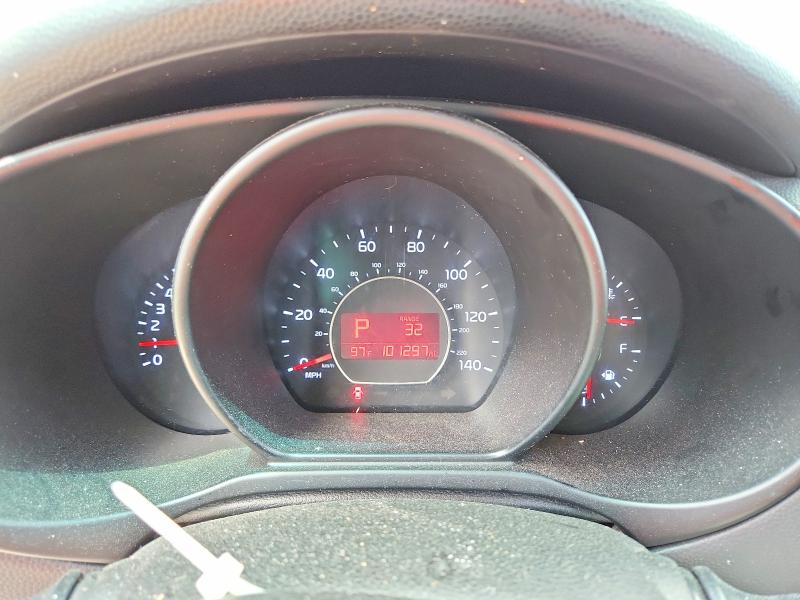 Photo 9 from auction – 2016 KIA SOUL with VIN KNDJN2A22G7850599