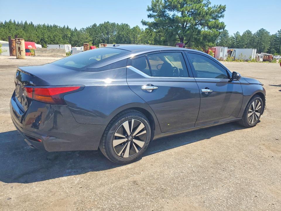Photo 3 from auction – 2020 NISSAN ALTIMA with VIN 1N4BL4EV6LC156614