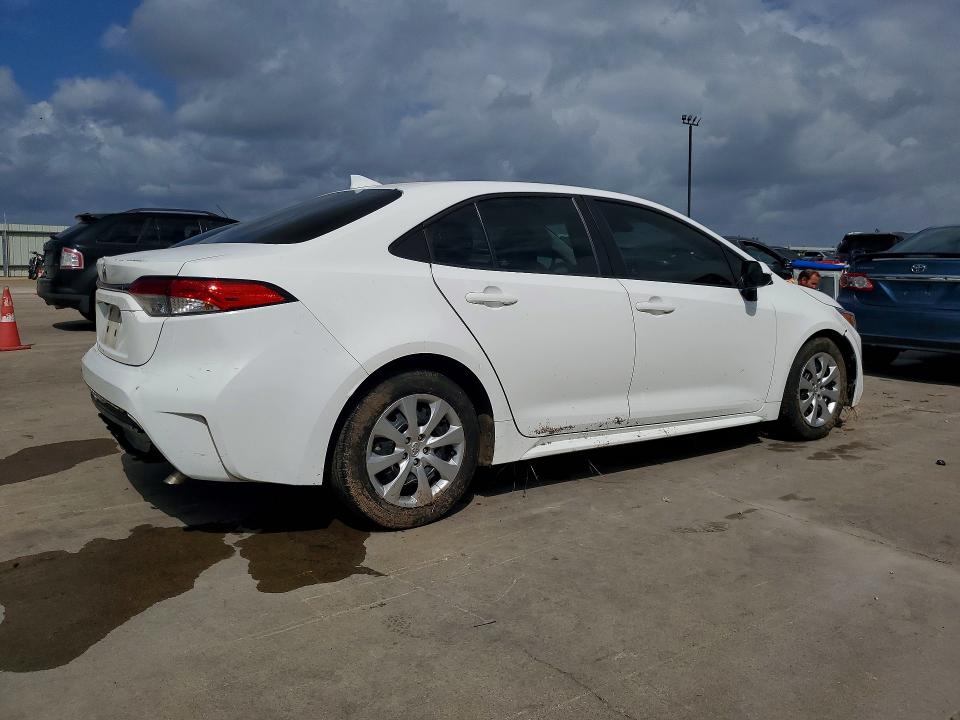 Photo 3 from auction – 2022 TOYOTA COROLLA with VIN 5YFEPMAE5NP279137