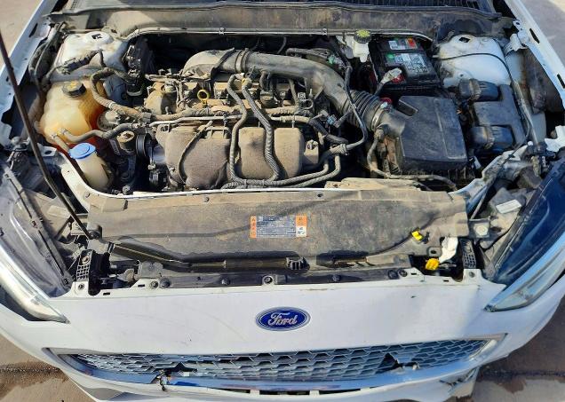 Photo 11 from auction – 2019 FORD FUSION with VIN 3FA6P0D93KR117708