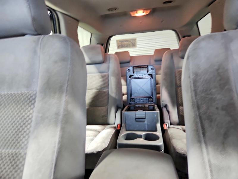 Photo 10 from auction – 2005 FORD FREESTYLE with VIN 1FMZK02135GA75440