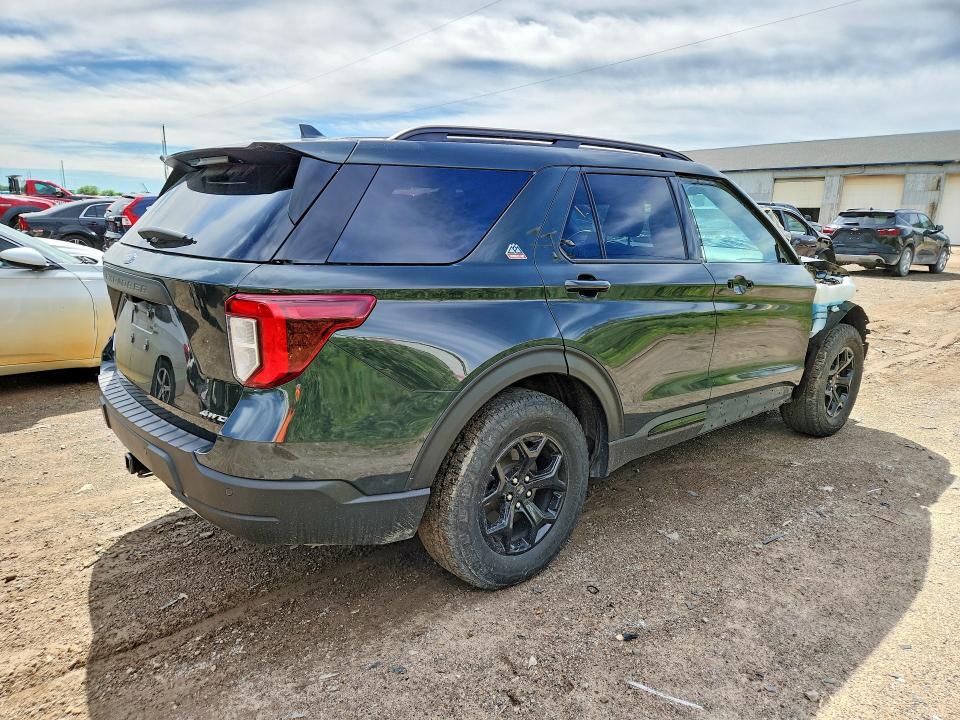 Photo 3 from auction – 2023 FORD EXPLORER with VIN 1FMSK8JH8PGA51846