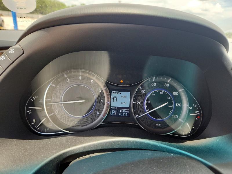 Photo 9 from auction – 2016 INFINITI QX80 with VIN JN8AZ2NF1G9614293
