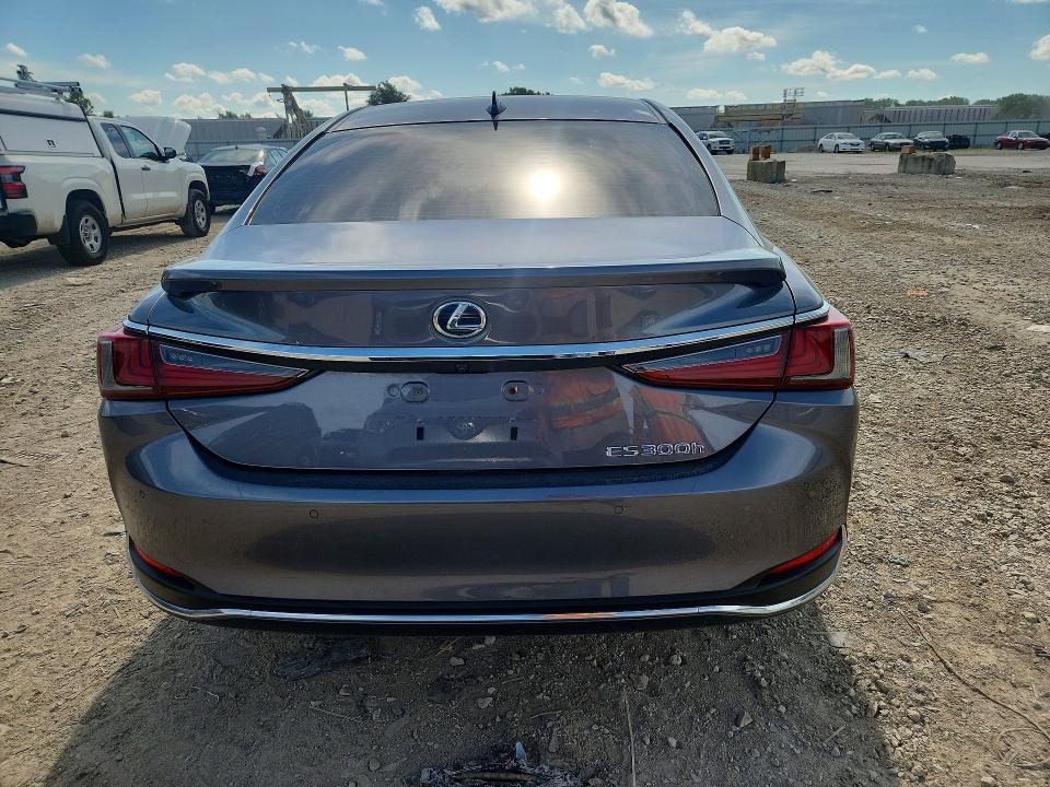 Photo 6 from auction – 2019 LEXUS ES with VIN JTHB21B11K2023436