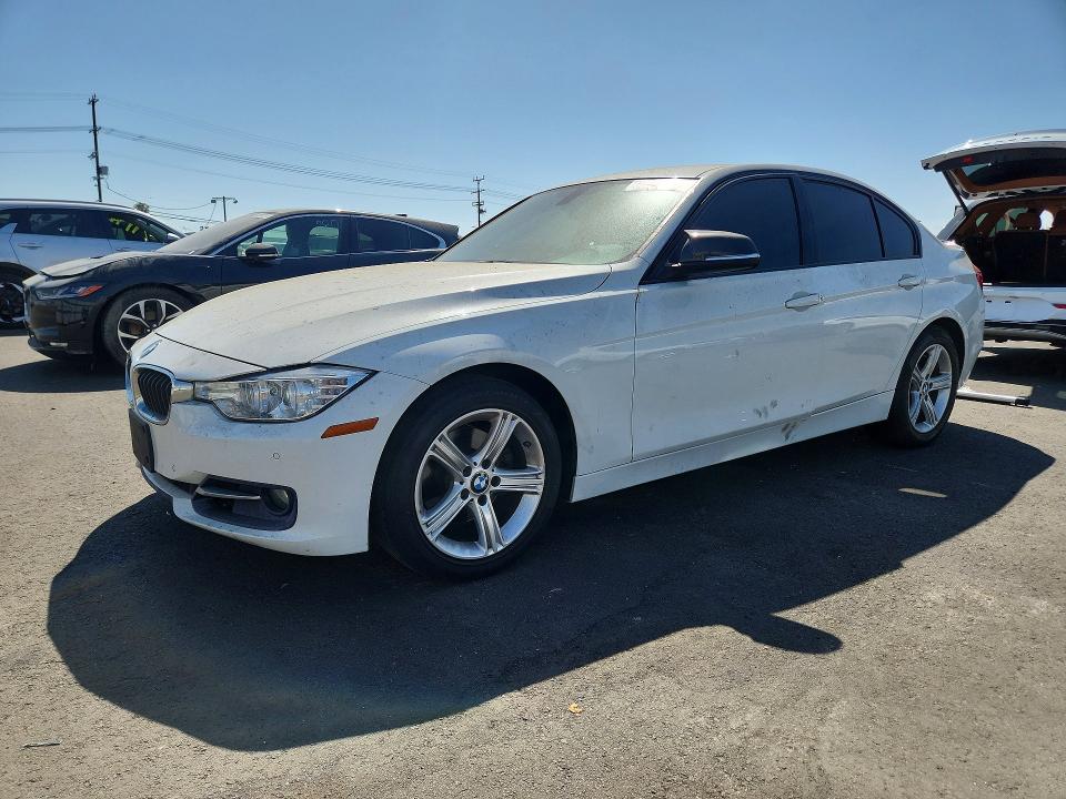 BMW 320 2015 with VIN WBA3B1G55FNT03735 - Photo from auction
