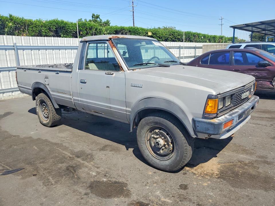 Фото 4 с аукциона – 1984 DATSUN 720 с VIN 1N6ND02Y7EC371575
