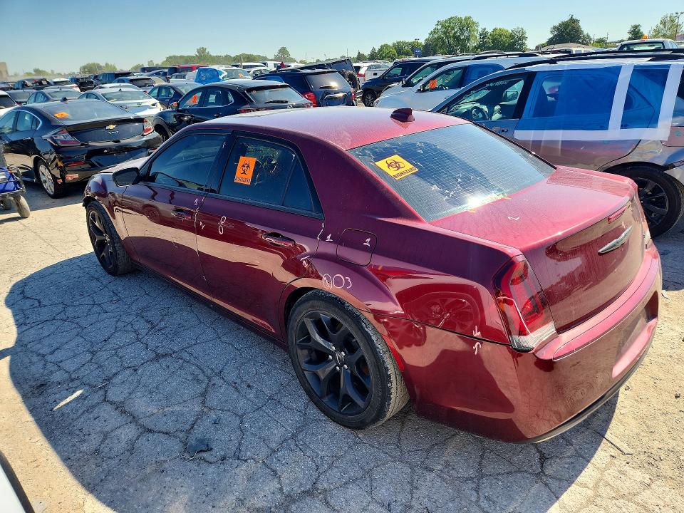 Photo 2 from auction – 2020 CHRYSLER 300 with VIN 2C3CCAAG8LH171976