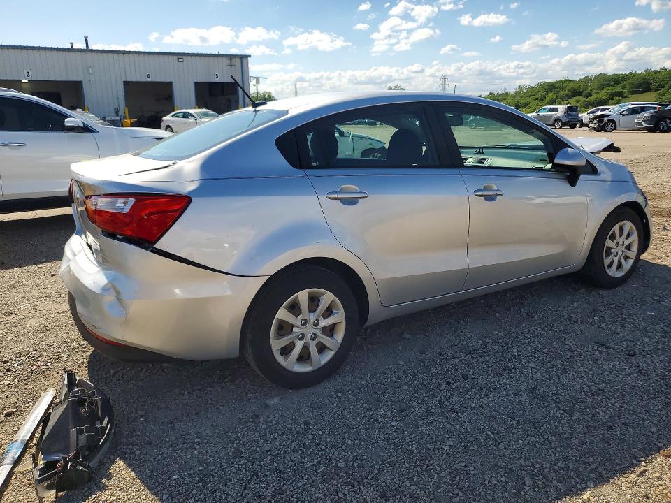 Photo 3 from auction – 2017 KIA RIO with VIN KNADM4A35H6028694