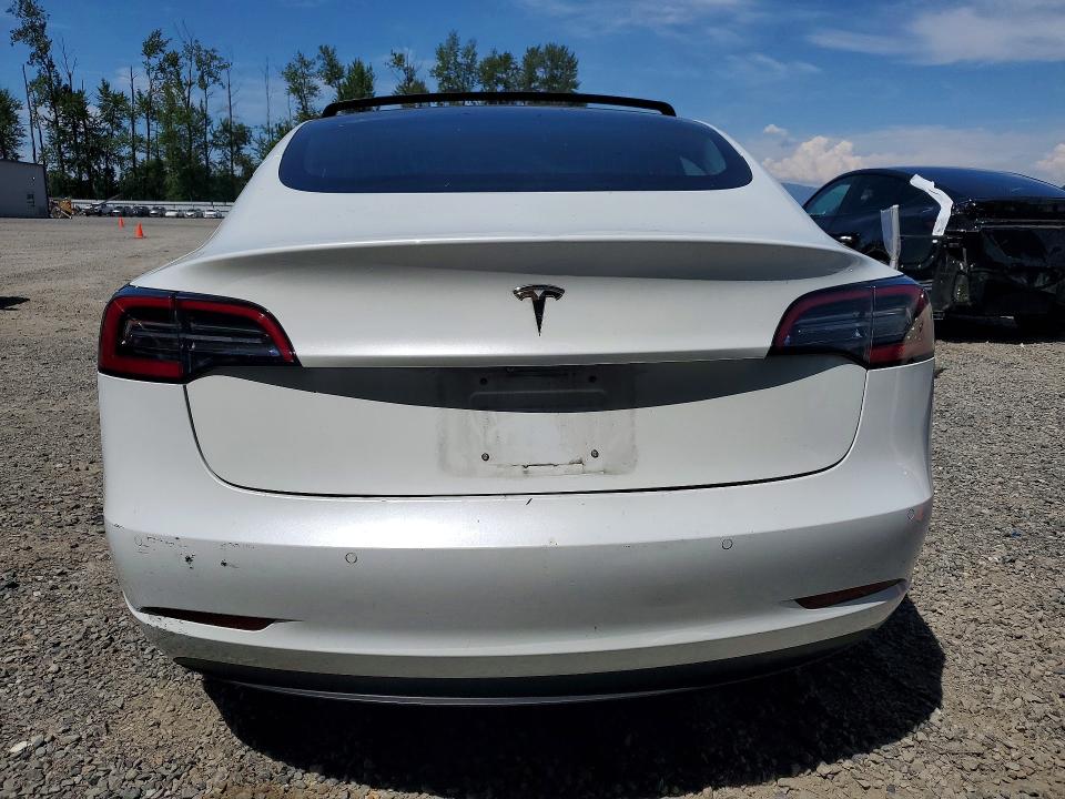 Photo 6 from auction – 2018 TESLA MODEL 3 with VIN 5YJ3E1EA2JF161779