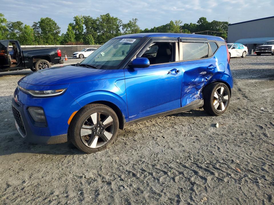 KIA SOUL 2020 with VIN KNDJ33AU4L7007902 - Photo from auction
